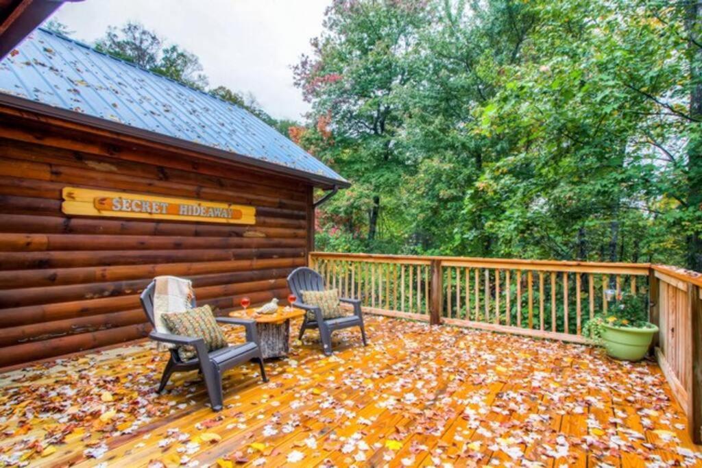 Great Location Pool Table Hot Tub Villa Gatlinburg Buitenkant foto